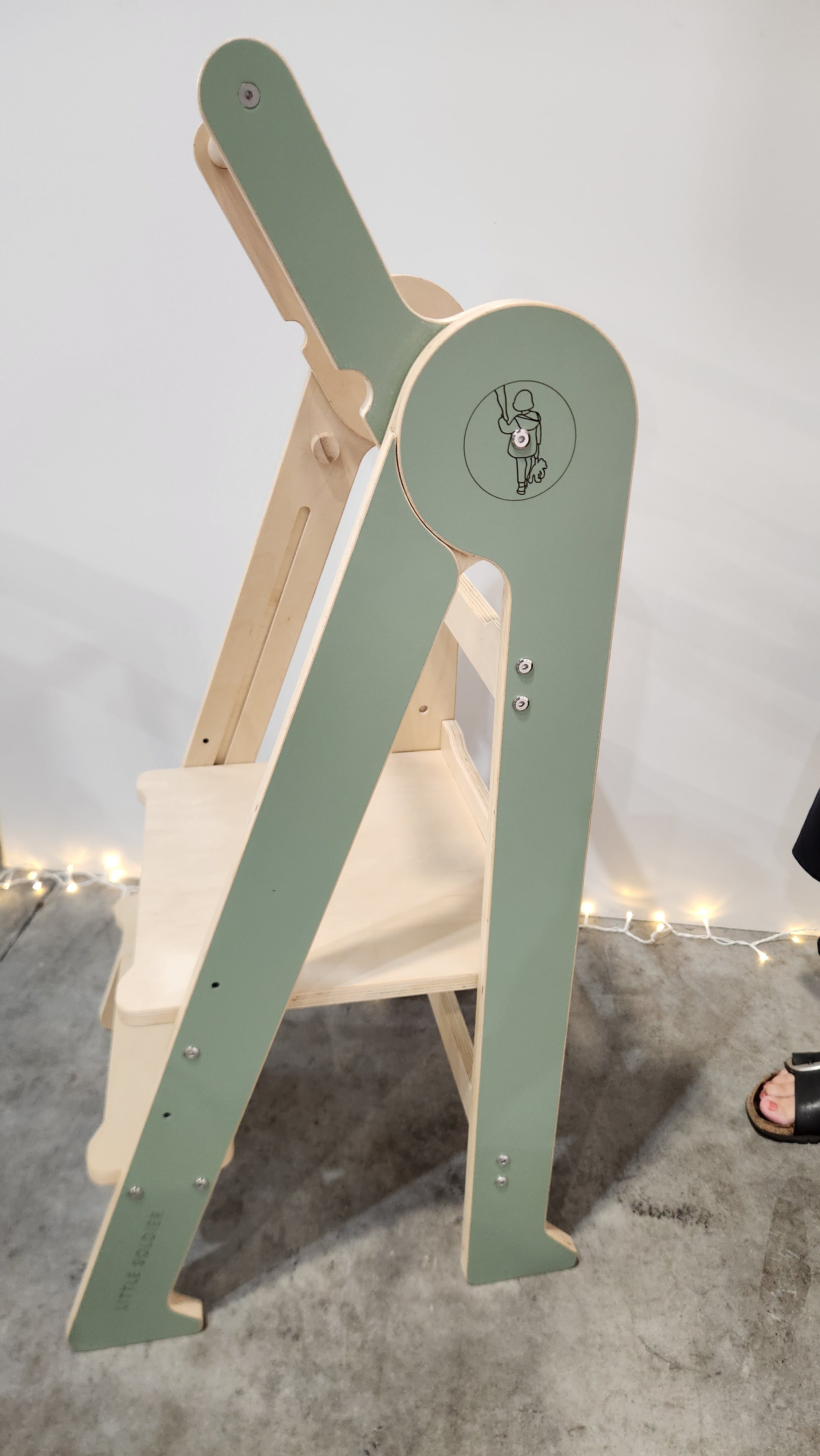 Foldable Kitchen Helper